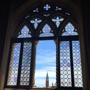 Meet your Posher, Julie